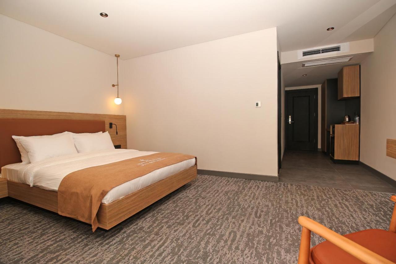Inanlar City Hotel Yomra Екстер'єр фото